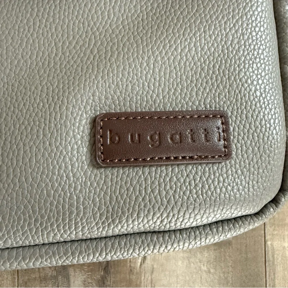 NEW Bugatti Computer Bag‎ Messenger Crossbody Briefcase JB Hunt Pebbled Taupe